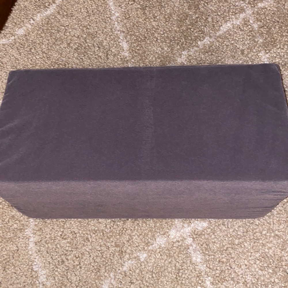 NWOT Expand Back Seat Space for your Dog Never Used Fits Most Cars & SUVS - Picture 5 of 11